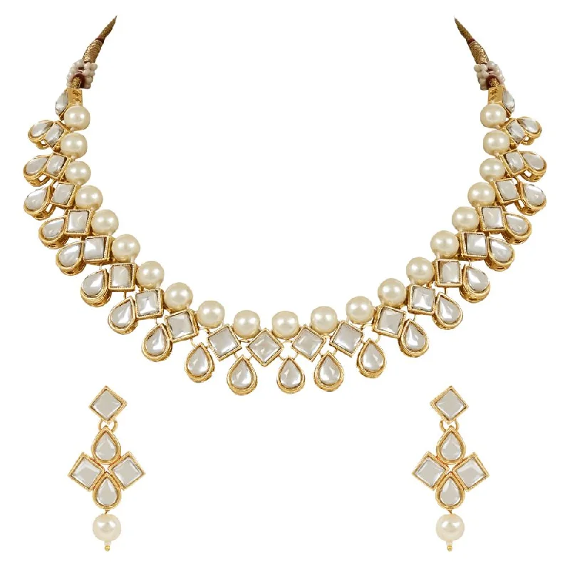 Etnico Gold Plated Traditional Kundan & Pearls Choker Necklace Jewellery Set with Earrings for Women and Girls (IJ370W)