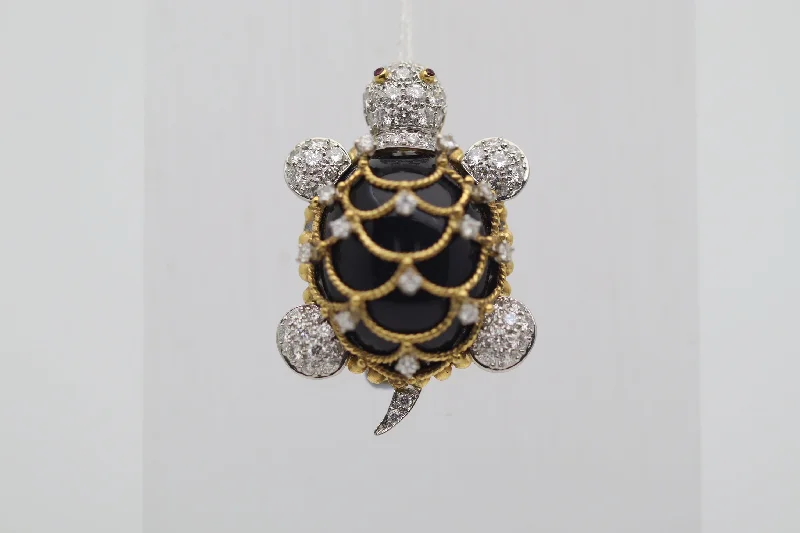 Diamond Onyx Gold & Platinum Sea-Turtle Pendant Brooch