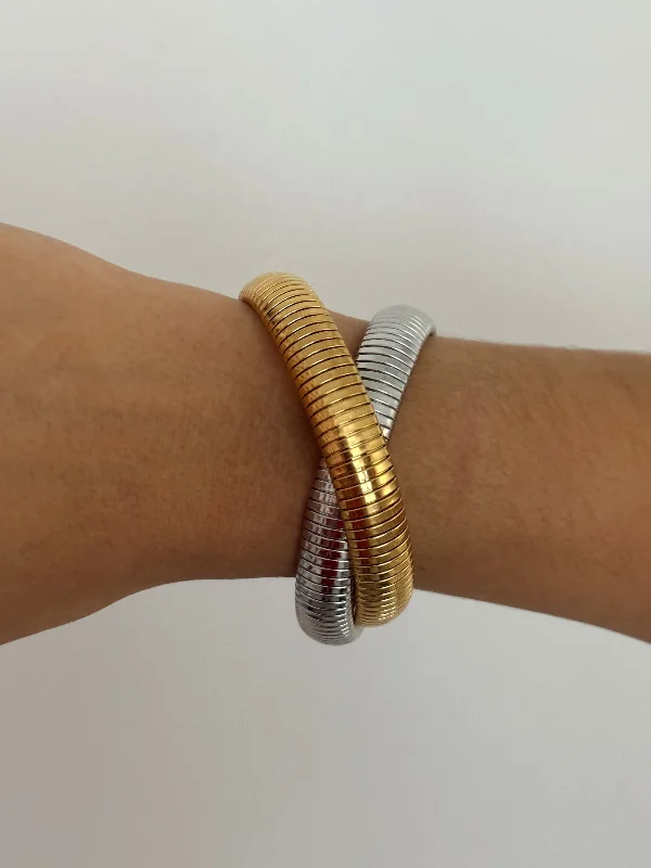 TWO TONED MAX BANGLE