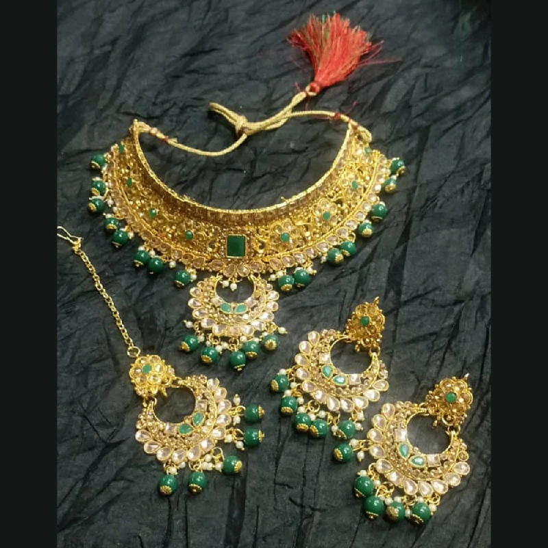 Kumavat Jewels Gold Plated Kundan Stone And Beads Traditional Choker Necklace Set with Maang Tikka