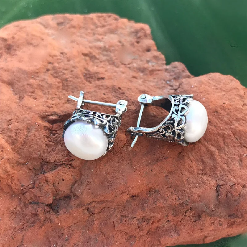 Kasih Pearl Earrings - Sterling Silver, Indonesia