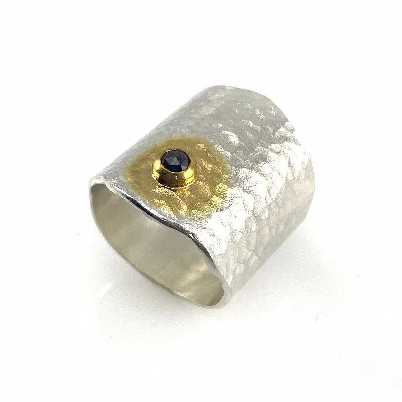 Bright Silver Hammer Textured Diamond Ring