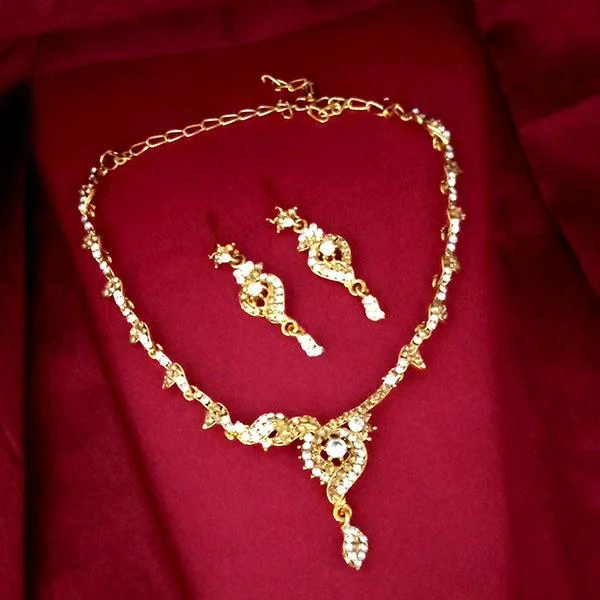 Kriaa Gold Plated Austrian Stone Necklace Set