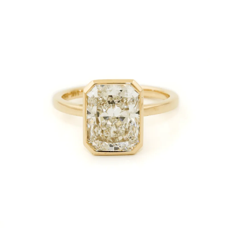 Eve 14k Gold x 4.14 ct Radiant-Cut Lab Diamond Engagement