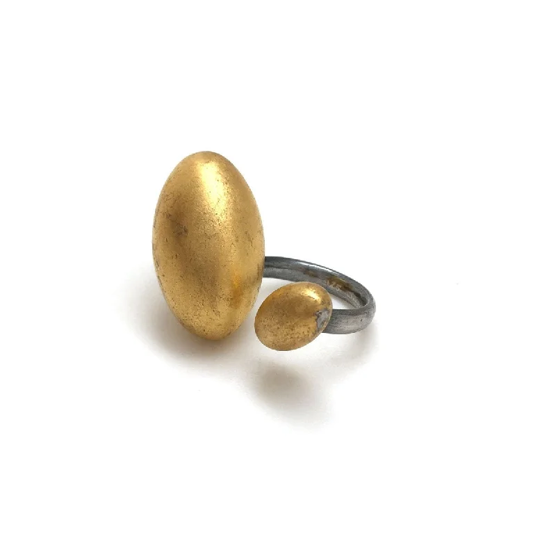 Gold Leaf Pod Ring