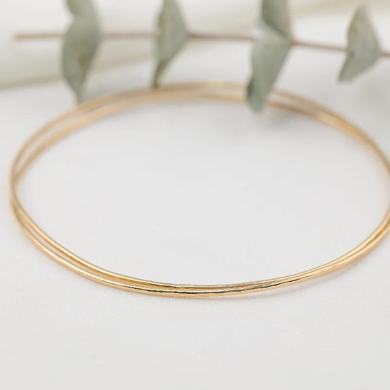 Gold Streaks Hammered Bangle