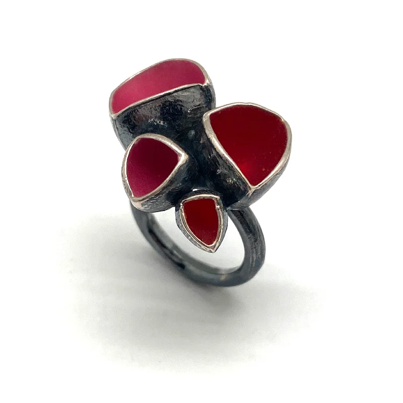 Pink and Oxidized Silver Ring