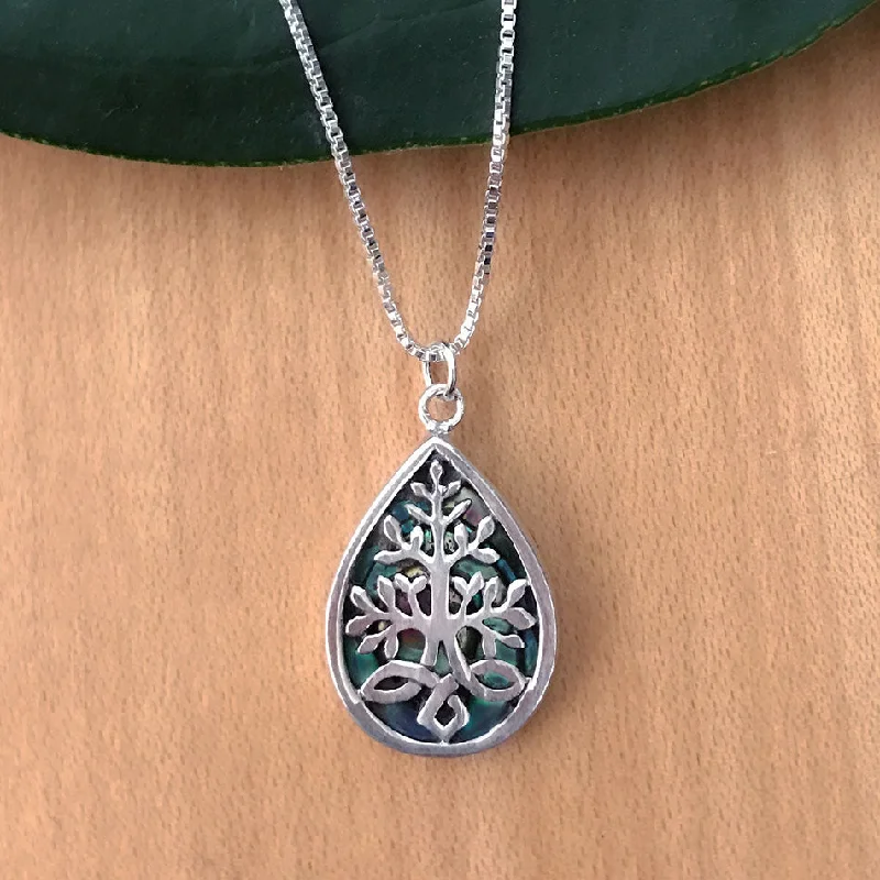 Akar Abalone Necklace - Sterling Silver, Indonesia