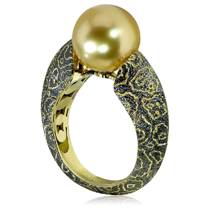 Gold Ring with South Sea Golden Pearl