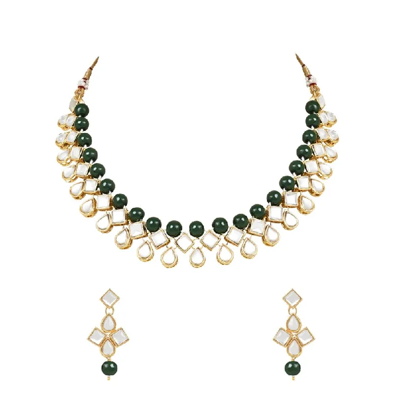 Etnico Gold Plated Traditional Kundan & Pearls Choker Necklace Jewellery Set with Earrings for Women and Girls (IJ370W)